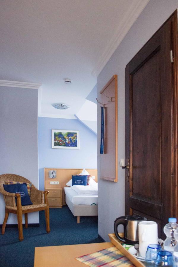 Donau-Hotel Sinzing Kültér fotó